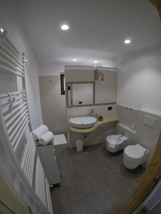 B&B La Casa Dei Cuori Millesimo Bagian luar foto