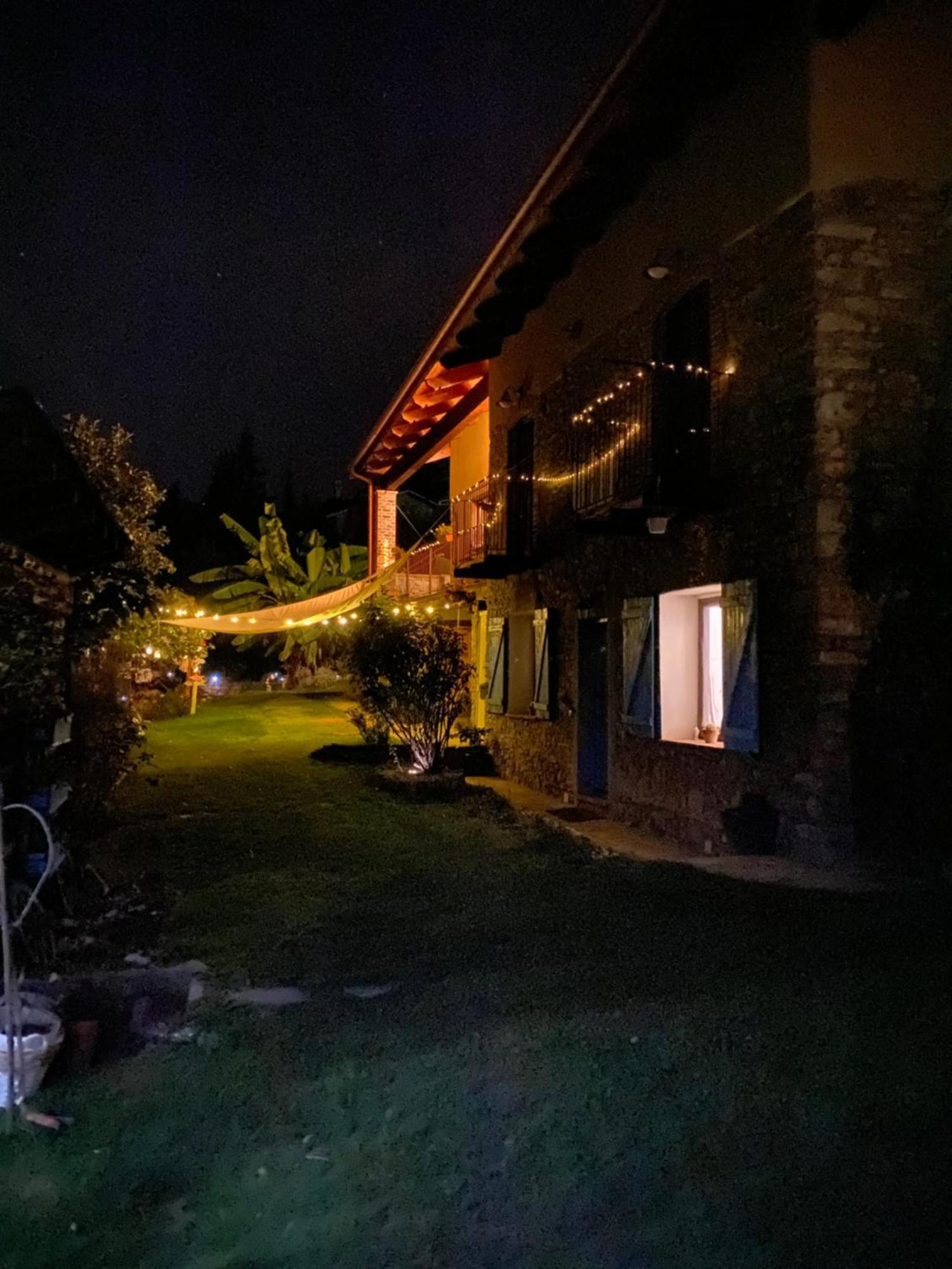 B&B La Casa Dei Cuori Millesimo Bagian luar foto