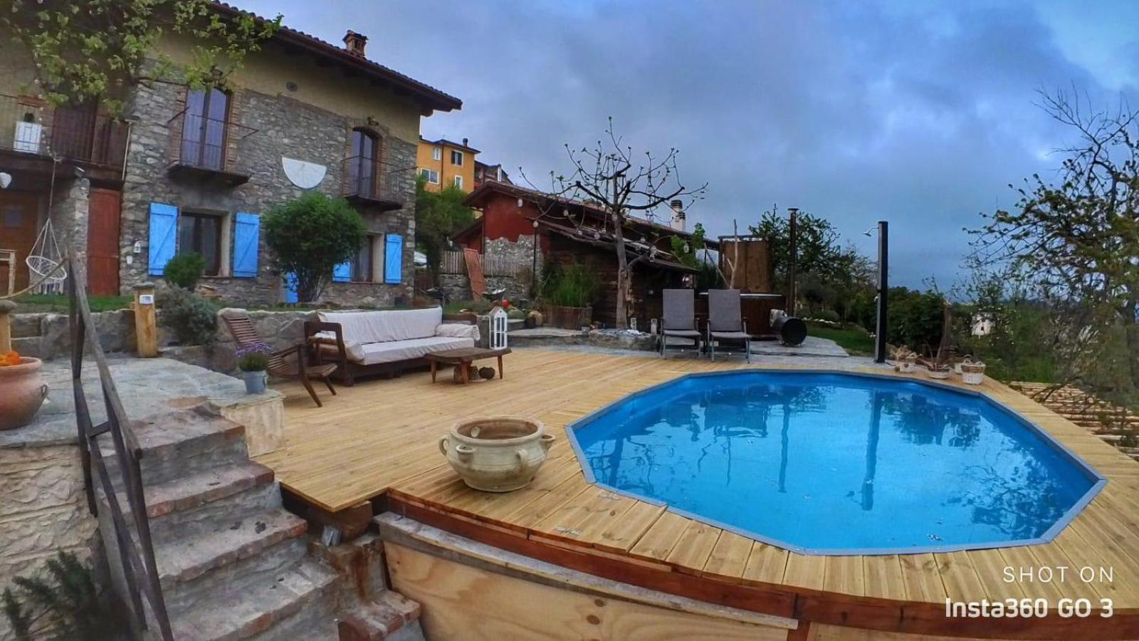 B&B La Casa Dei Cuori Millesimo Bagian luar foto