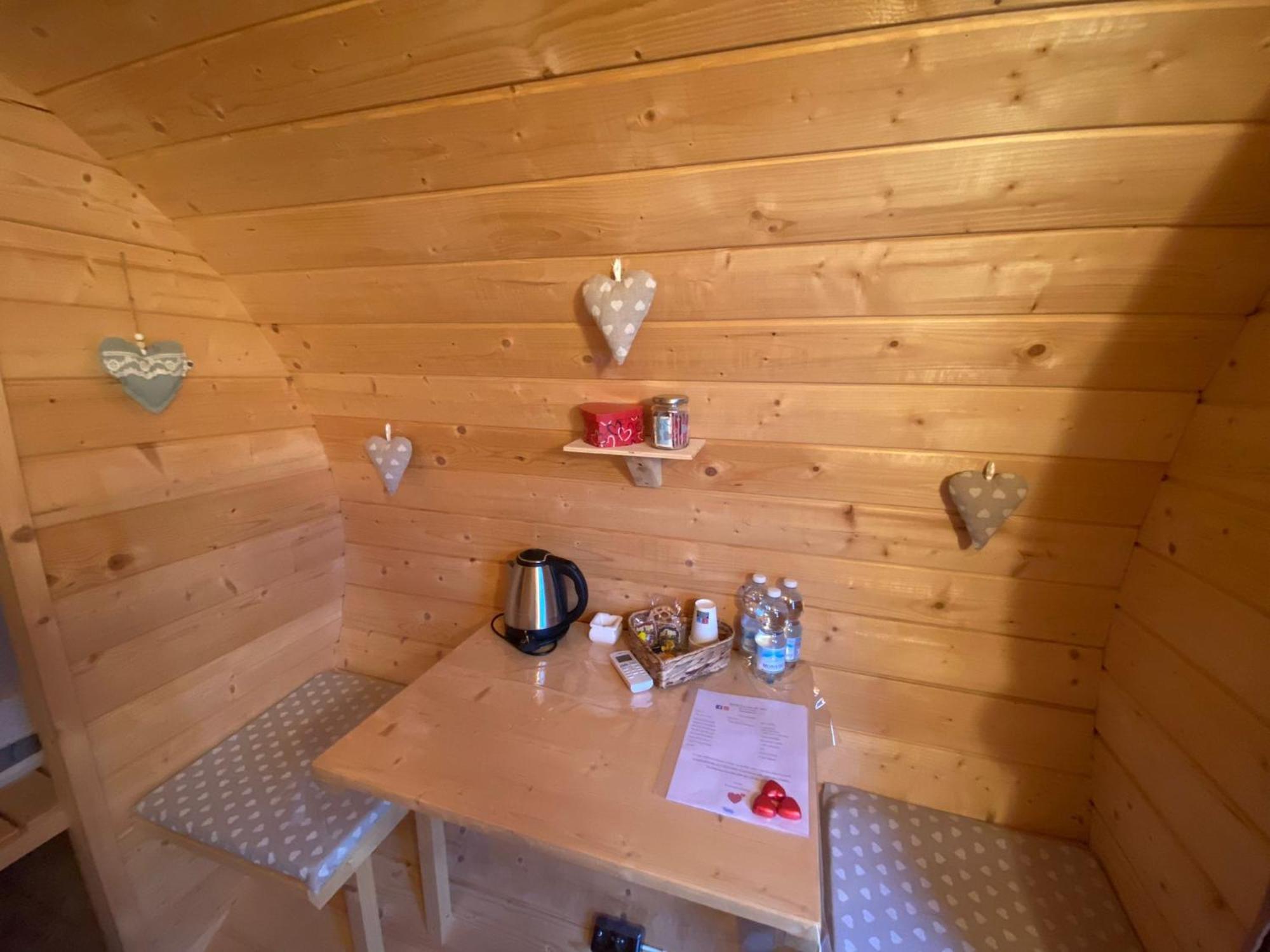 B&B La Casa Dei Cuori Millesimo Bagian luar foto