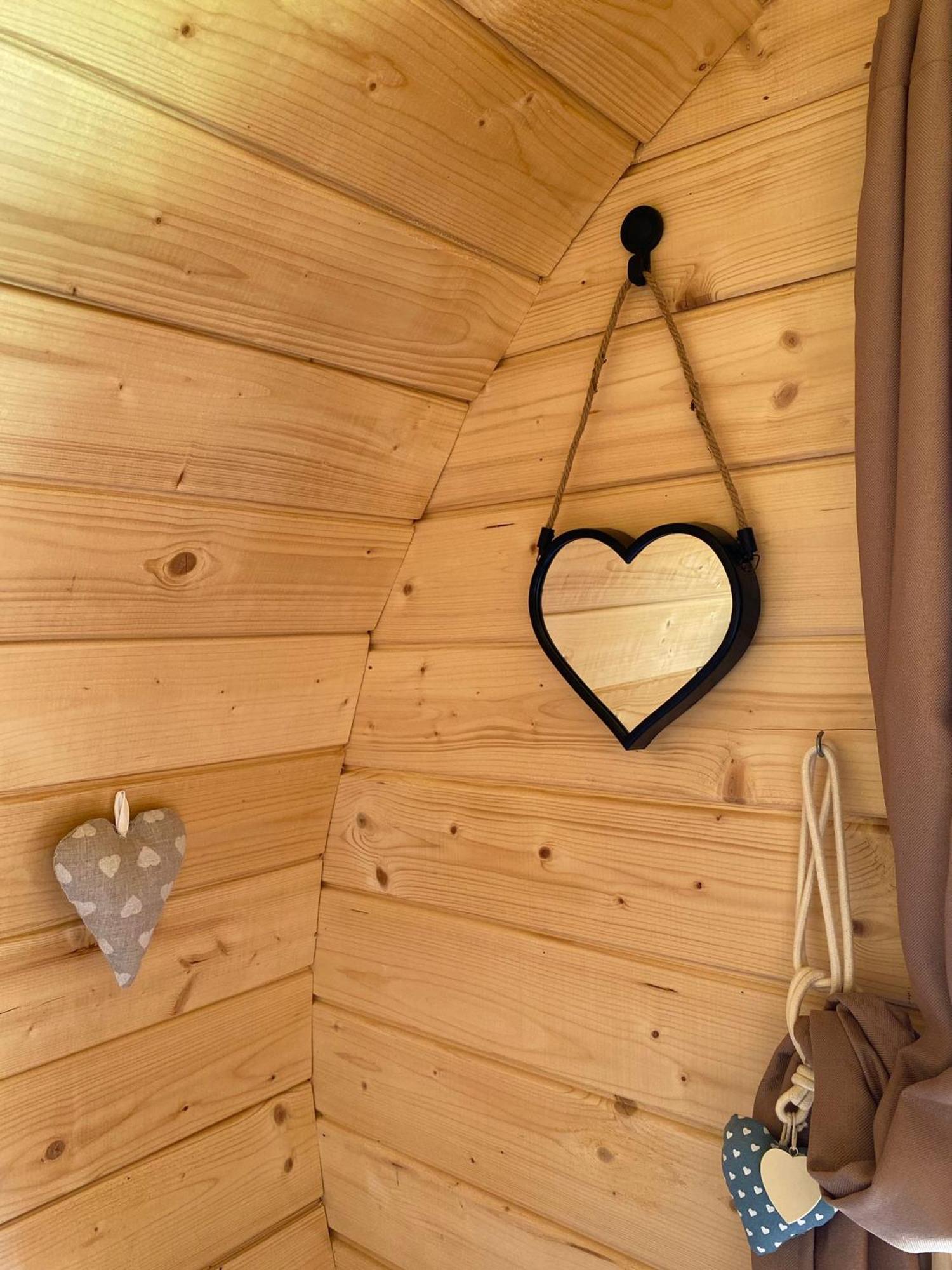 B&B La Casa Dei Cuori Millesimo Bagian luar foto